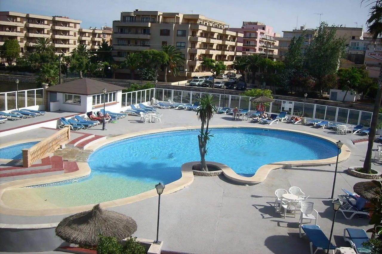 Apartamentos Playa Moreia S'Illot  Apartment