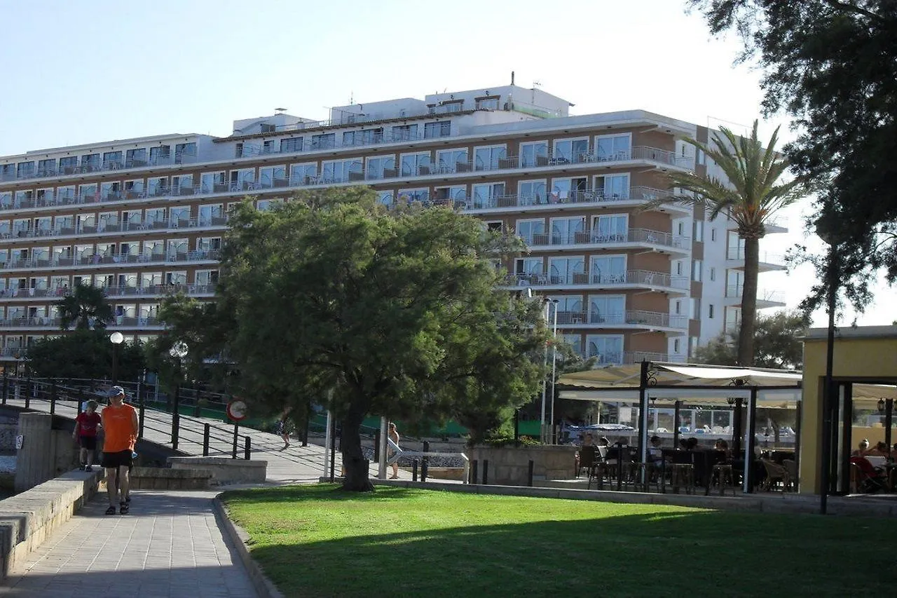 Apartment Apartamentos Playa Moreia S'Illot