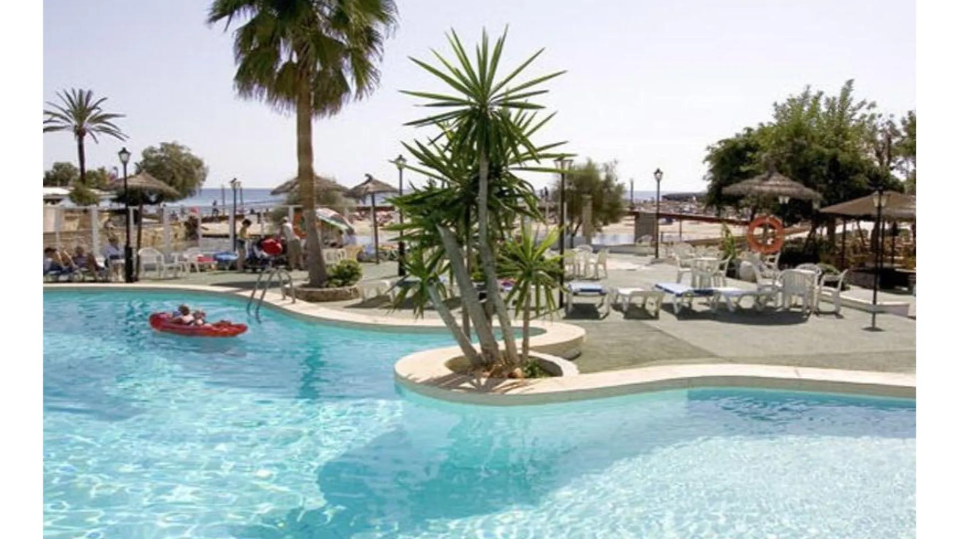 Apartamentos Playa Moreia S'Illot  S'Illot (Mallorca)