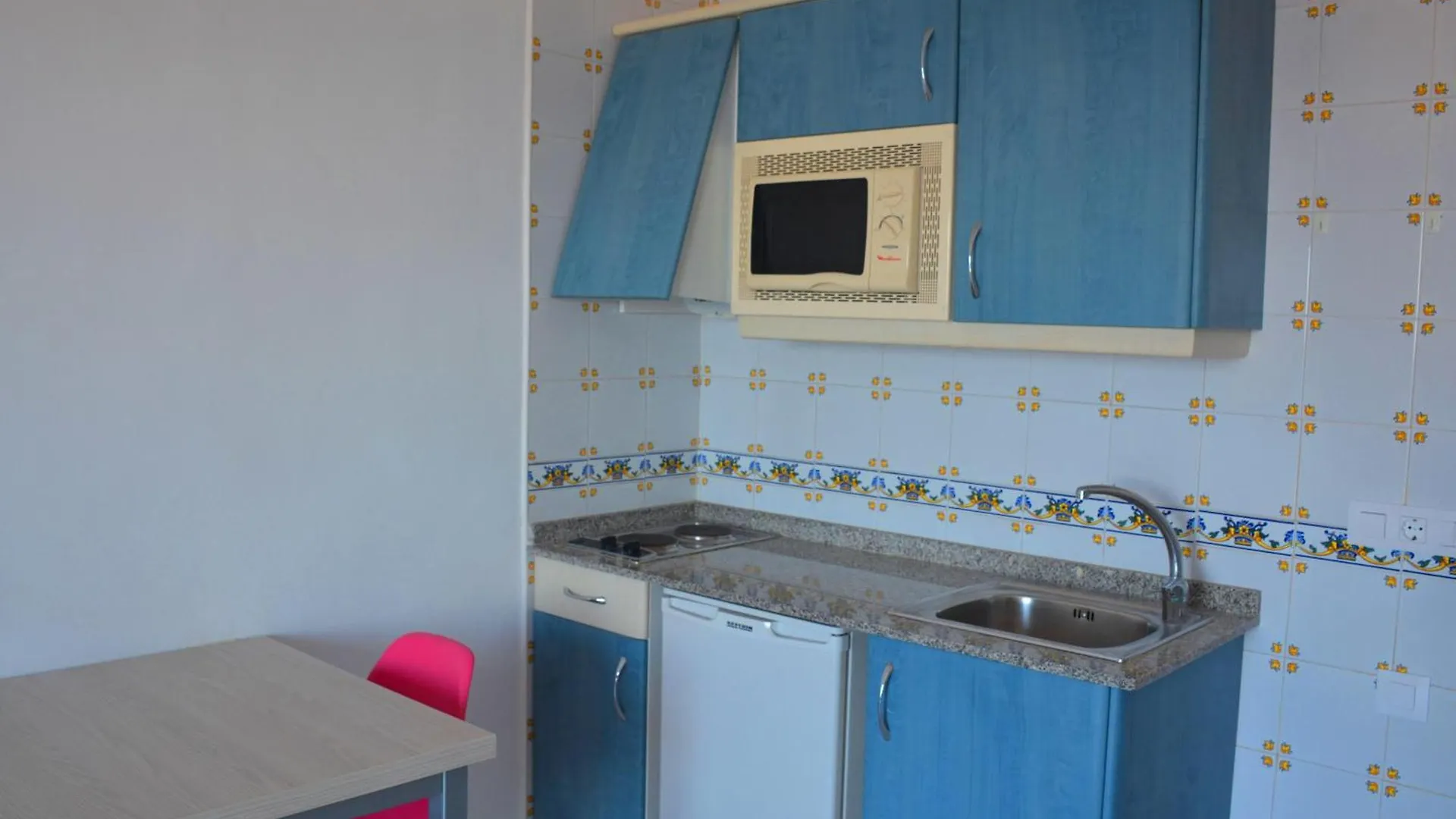 Apartamentos Playa Moreia S'Illot  Apartment S'Illot (Mallorca)